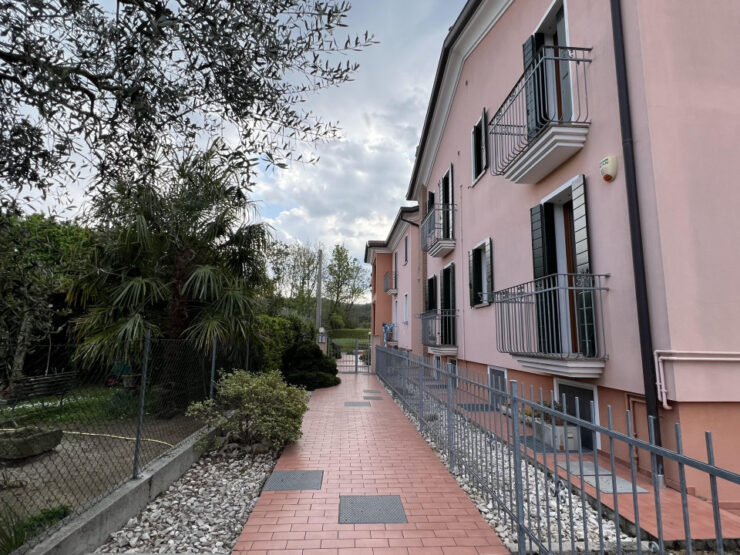 Mini appartamento completamente arredato.